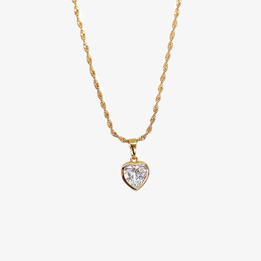 COLLAR CORAZÓN ENAMORADO